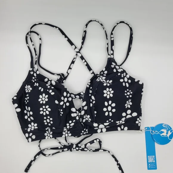 NWT Black and White Floral Print Strappy Midrise Cupshe Bikini - Picture 6 of 10